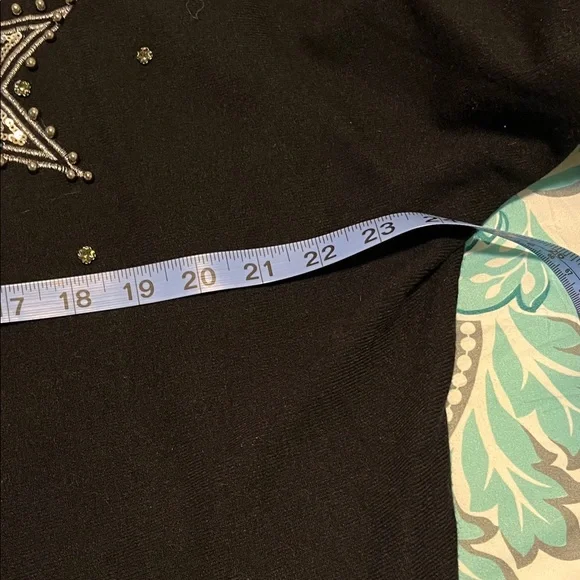Milano Black Top with Silver Star Embellishments NWT Size xl - Picture 7 of 8